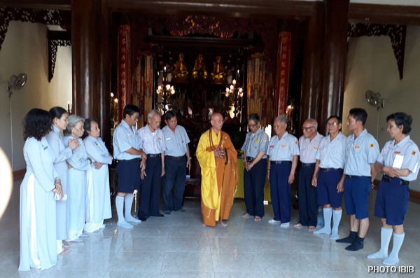 HT Thích Chí Viên ban Đạo từ khai Khoá Huyền Trang tại Chùa Linh Phong, Nhatrang