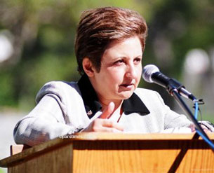 Bà Shirin Ebadi, Khôi nguyên Giải Rafto và Giải Nobel Hòa bình (Source humanrighthouse)